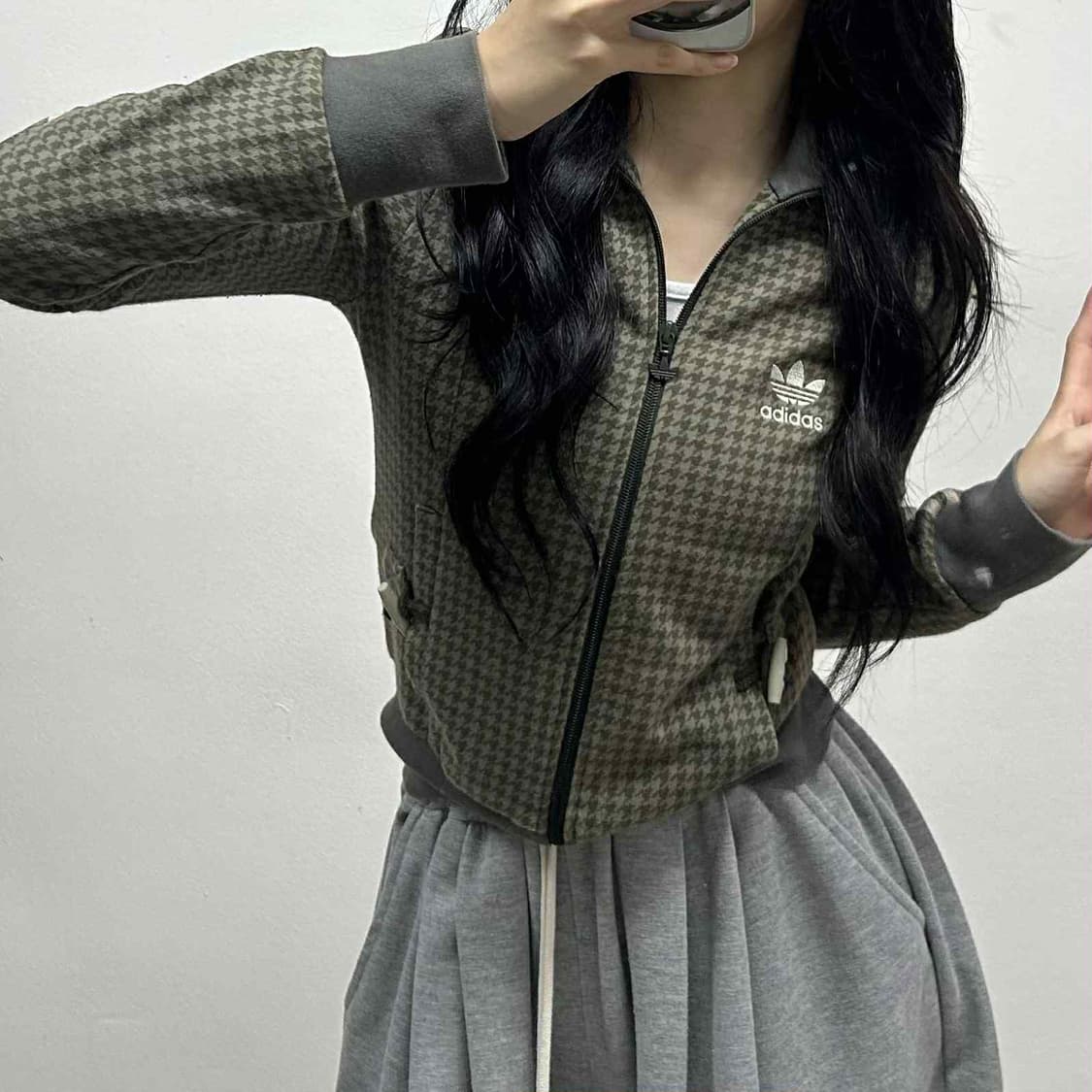 아디다스 카키 하운드 체크 여리핏 걸즈 코튼 대장급 트랙탑 희귀져지(95 상품이미지1