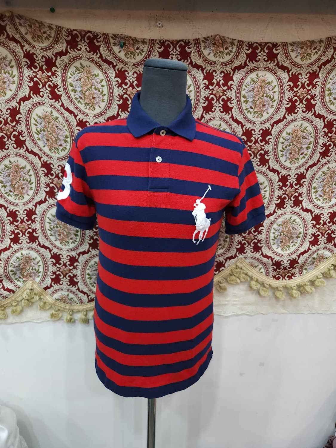 폴로 랄프로렌 단가라 빅포니 반팔 pk 카라티

 상품이미지1