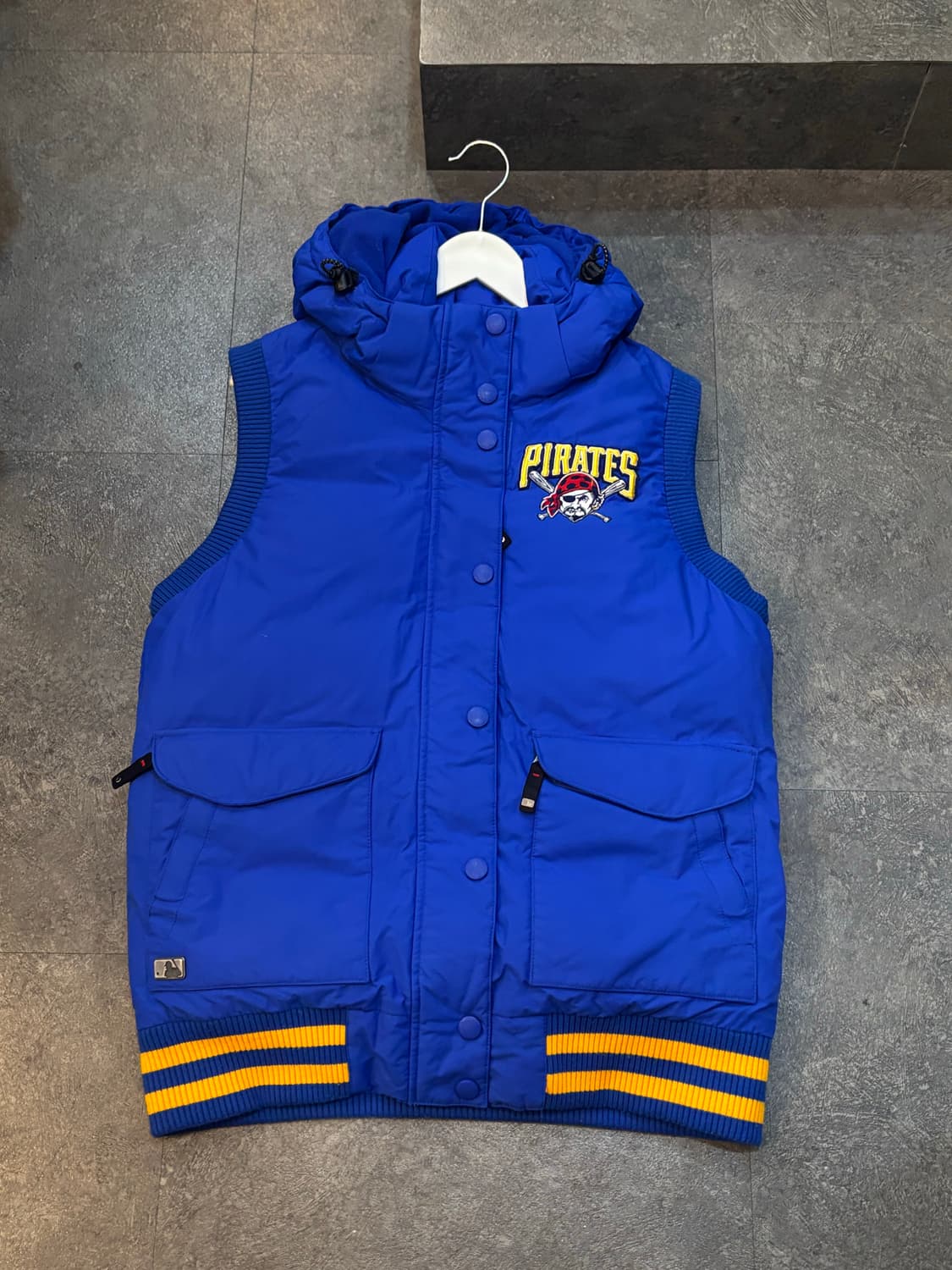 MLB 피츠버그 패딩조끼 여성 85사이즈 상품이미지2
