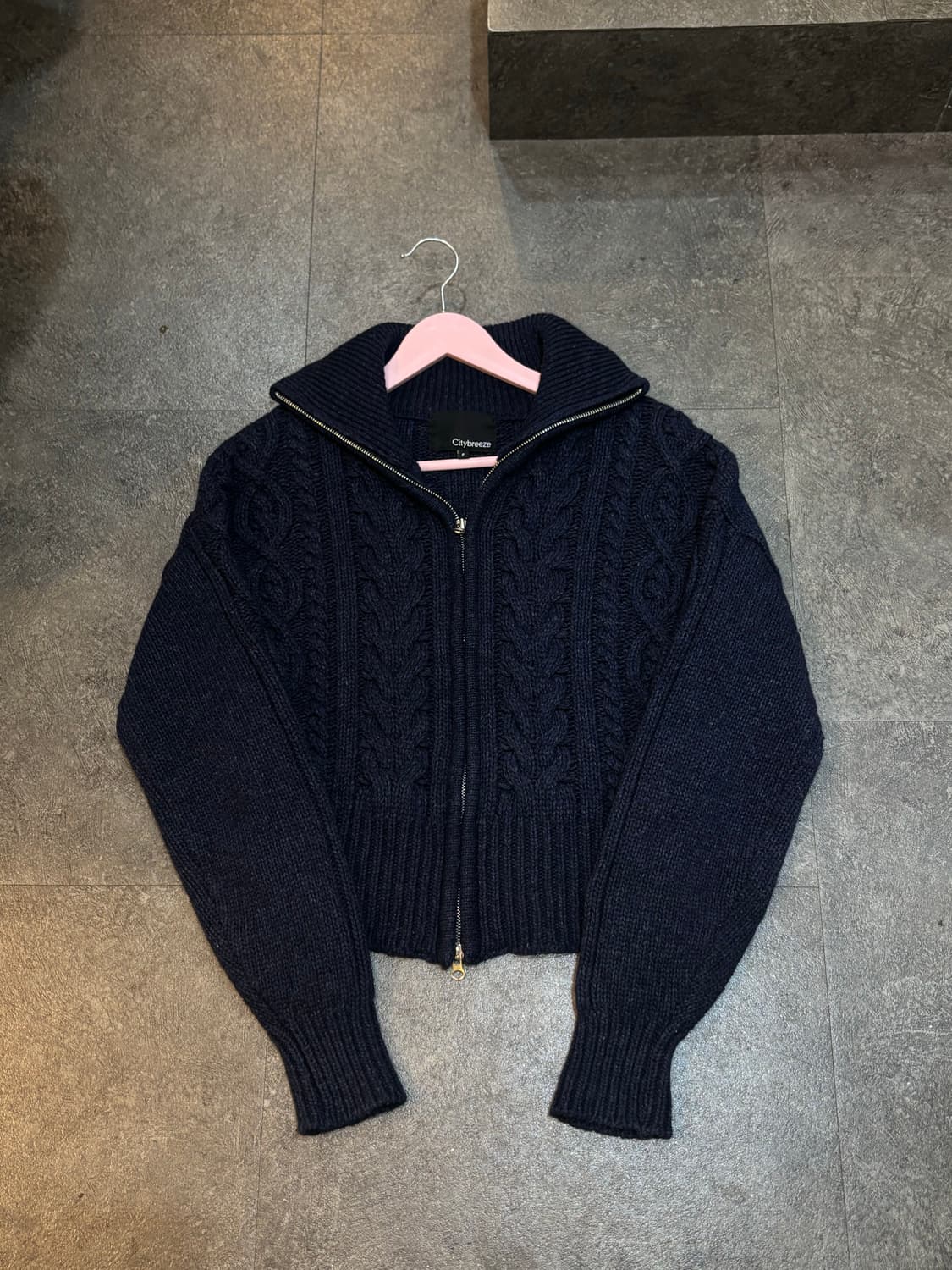 시티브리즈 케이블 꽈배기 니트집업 Free사이즈 상품이미지2