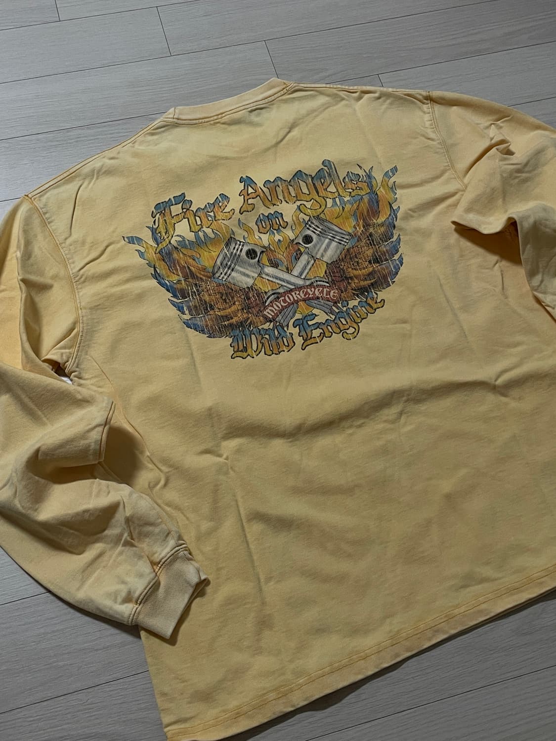 아웃스탠딩 빈티지 롱슬리브 옐로우 상품이미지1