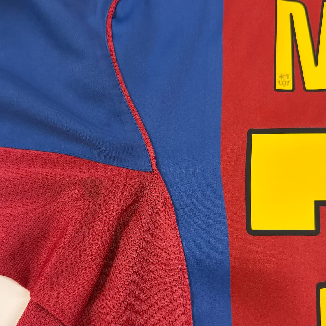 04-05 바르셀로나 홈 메시 유니폼 상품이미지4