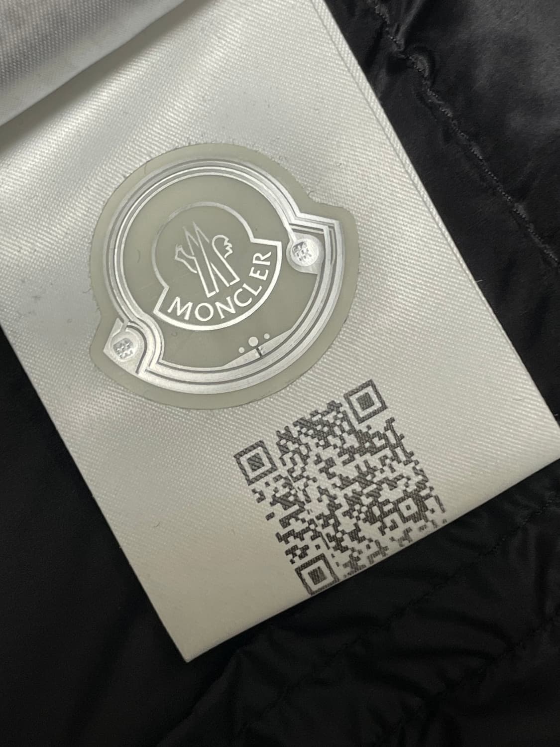 [ 4 / 정품 ] 몽클레어 douret 듀렛 포켓 후드 경량 패딩 상품이미지7