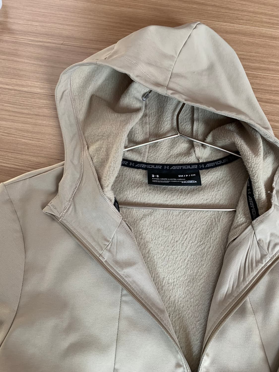 언더아머 러닝 후드자켓 상품이미지3