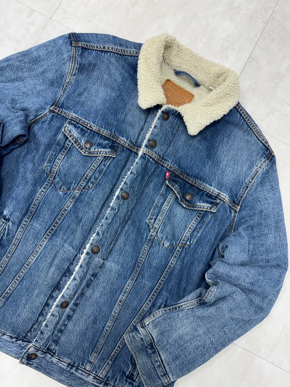 •Levi’s 프리미엄 쉐르파 데님자켓 상품이미지2