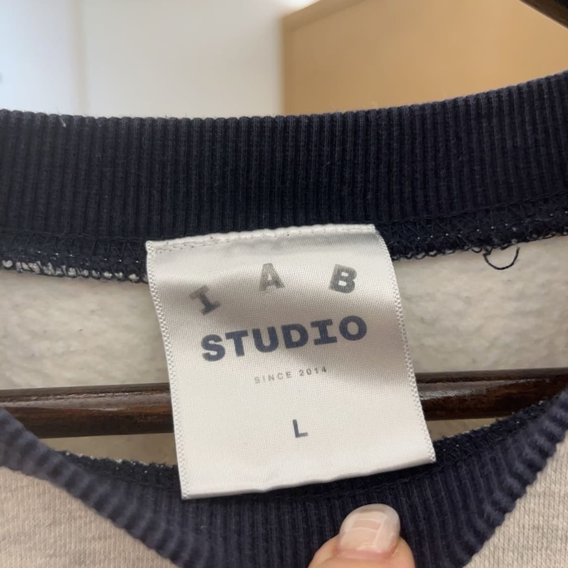 아이앱스튜디오 오트밀 약기모 스웻셔츠 맨투맨 100 C06227 상품이미지4