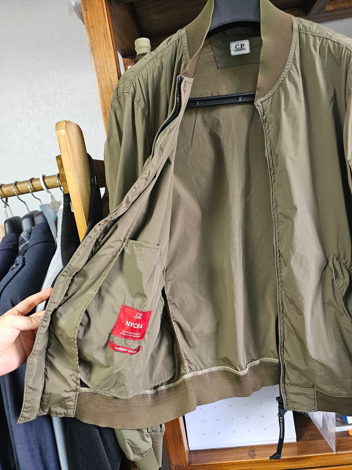 새거급 씨피 CP컴퍼니 봄버 자켓 나일론 팔아요 ma1 바람막이 마원 상품이미지5