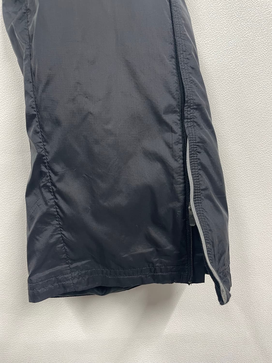 아디다스 그린 삼선 나일론 밴딩 트랙팬츠 상품이미지3