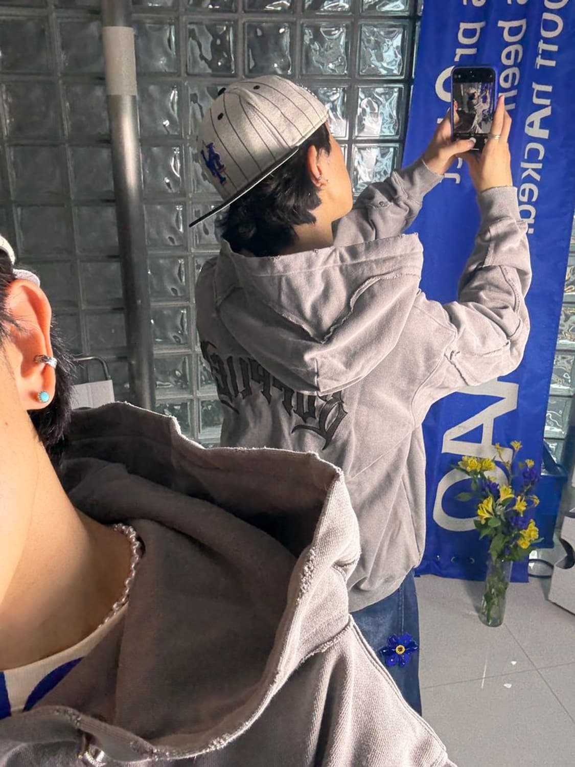 PIERCED ZIP HOODIE 스위칭 피어싱 지퍼 후드 V2 상품이미지3