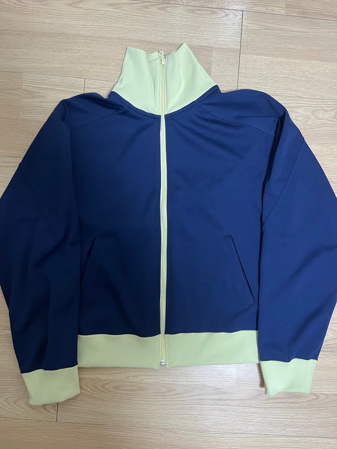 [2] 안셀름 드라이버 트랙 자켓 상품이미지1