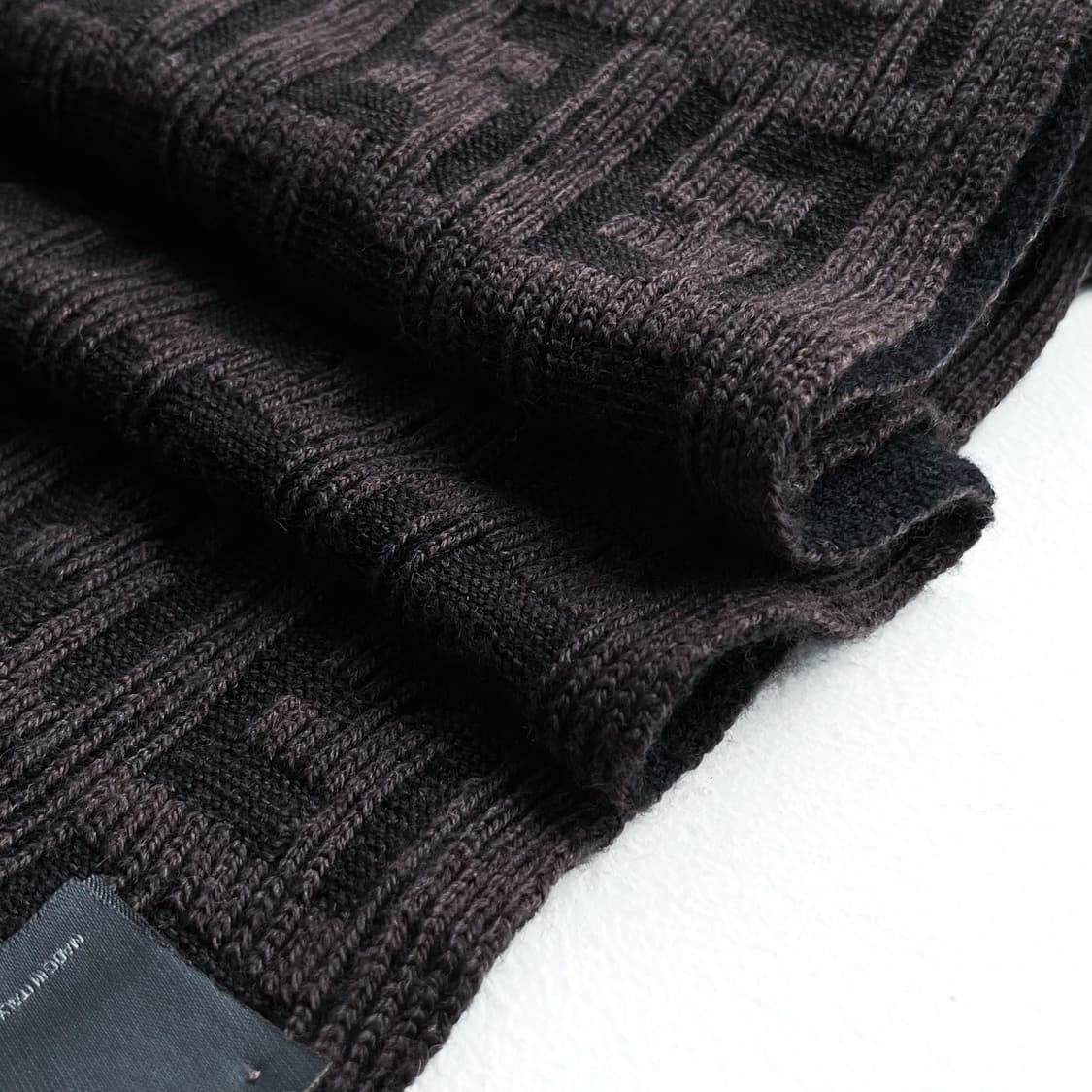 펜디 오리지널 FF로고 주키노 모노그램 울 머플러 상품이미지3