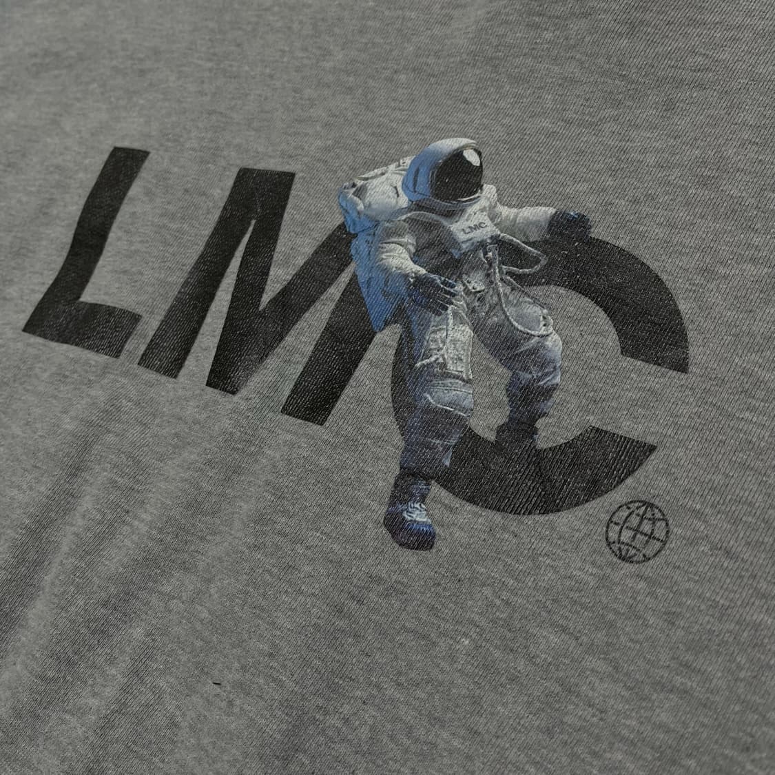 LMC 엘엠씨 빅로고 서클 백프린팅 맨투맨 티셔츠 [그레이] L/100 상품이미지4