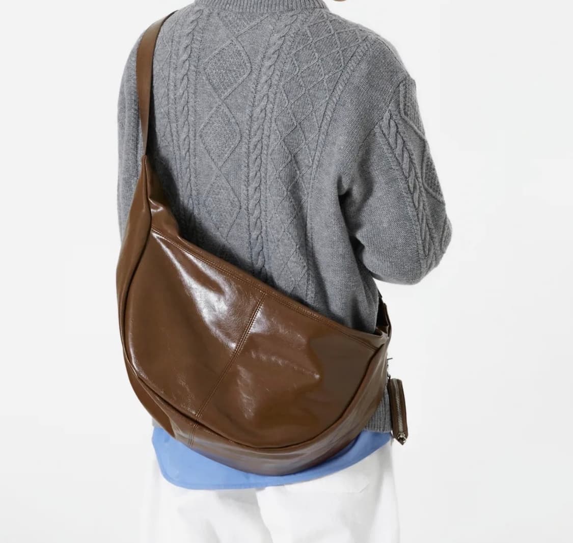 밈더워드로브 몬타 크랙 레더 메신저백 브라운 상품이미지2