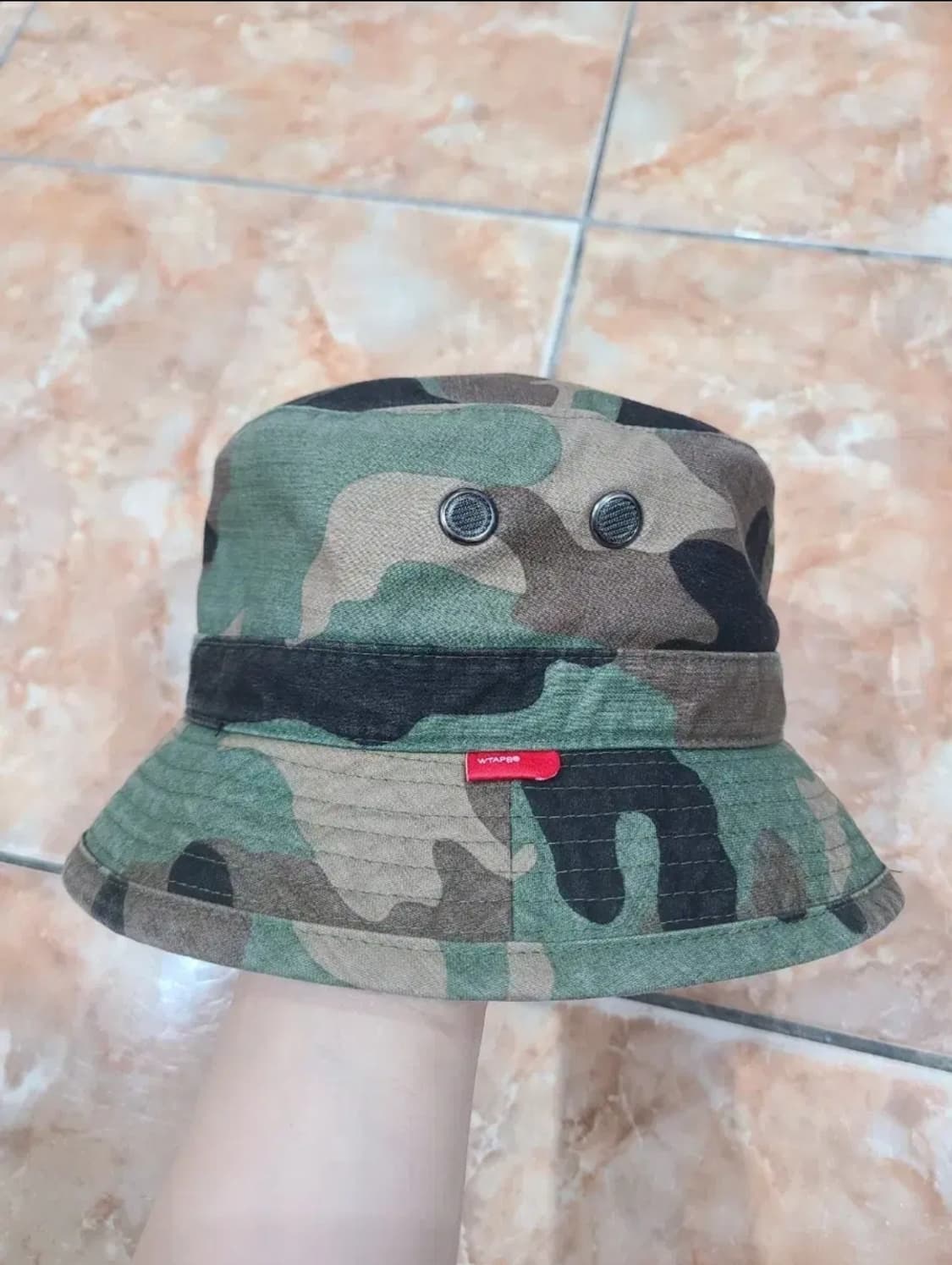 WTAPS 더블텝스 카모플라쥬 버킷햇 상품이미지1