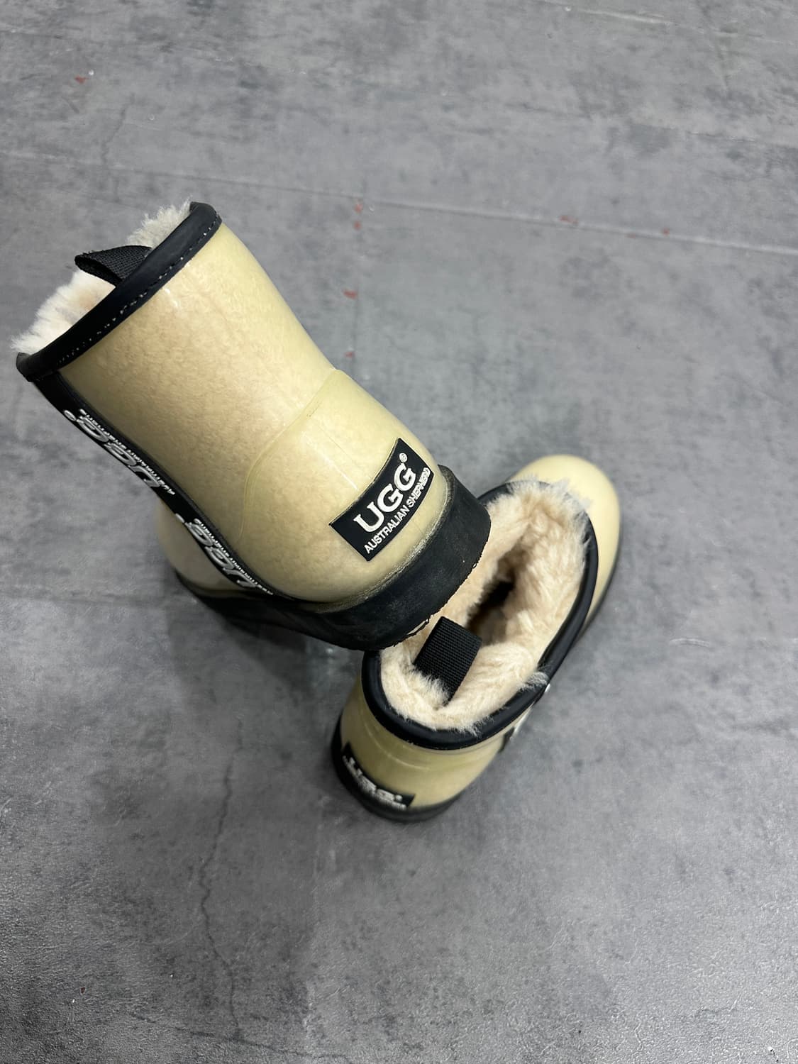 UGG 어그 클리어 부츠 38 사이즈 상품이미지3