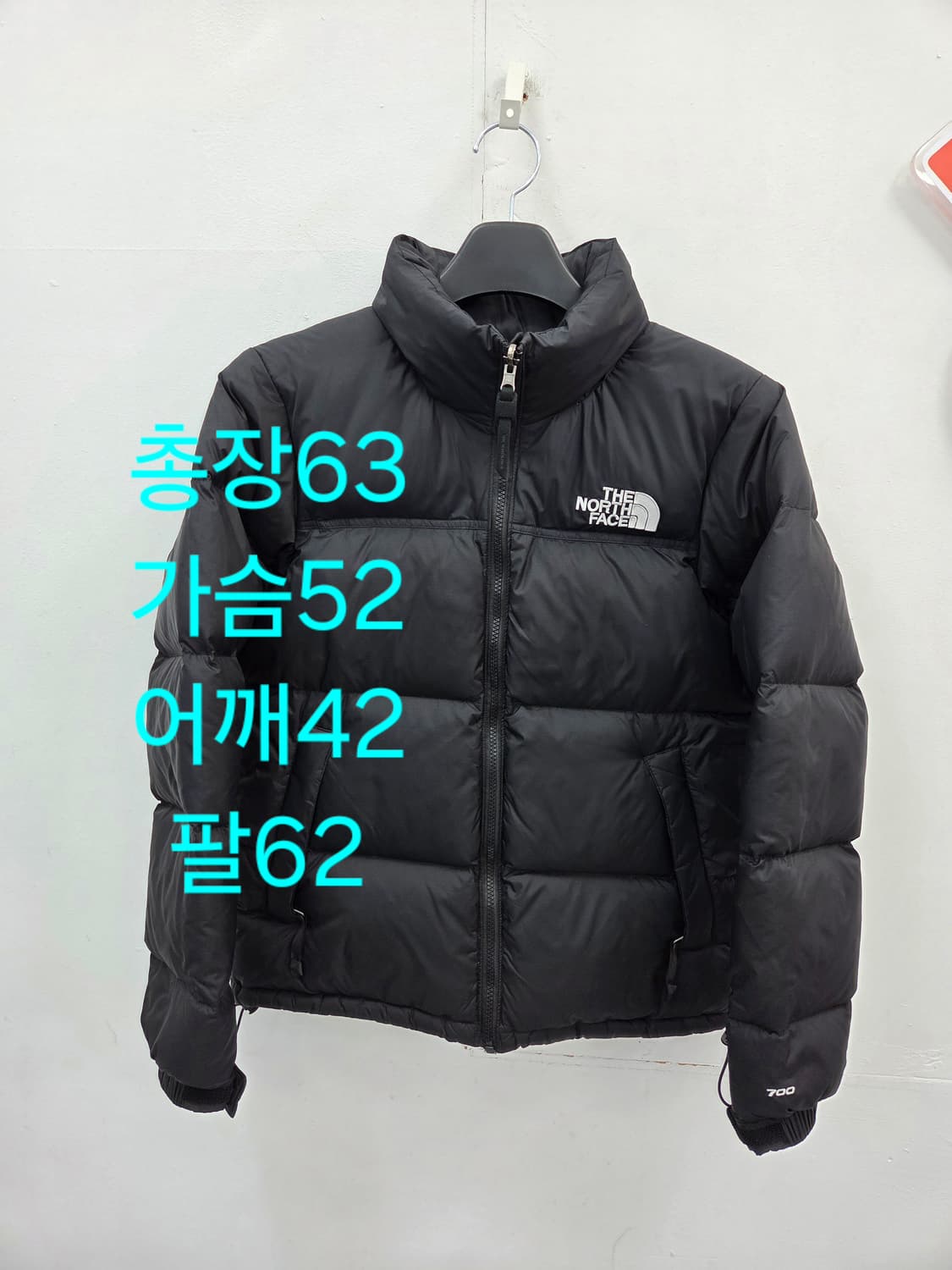 XS 노스페이스1996 레트로 눕시 700블랙 패딩 NF0A4NCH 상품이미지1