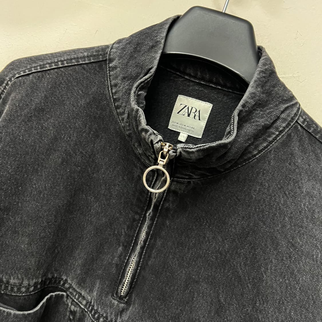 ZARA 자라 하프집업 흑청 데님 자켓 M 상품이미지3