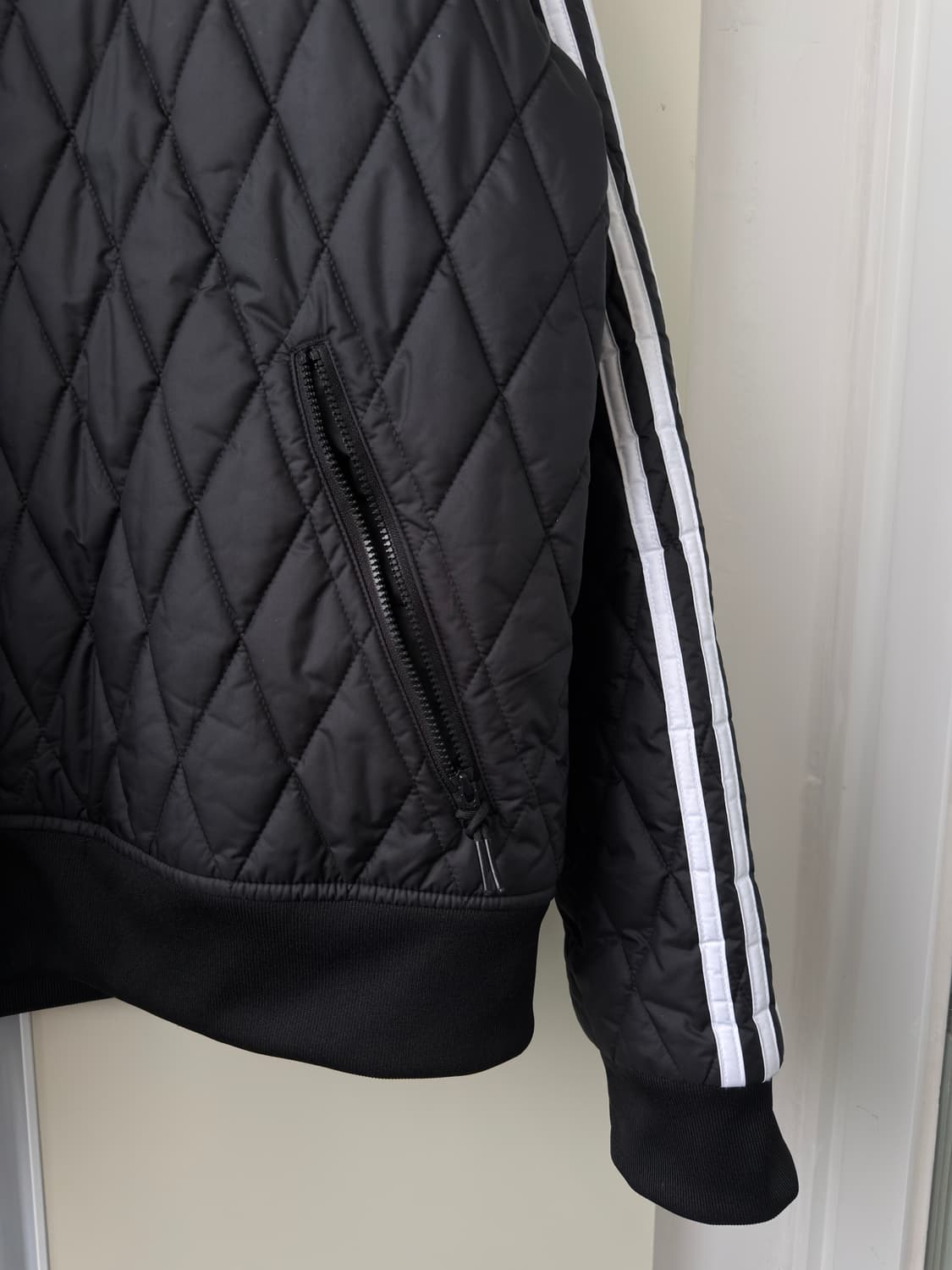 아디다스 퀼팅 자켓 패딩 2xl 상품이미지3