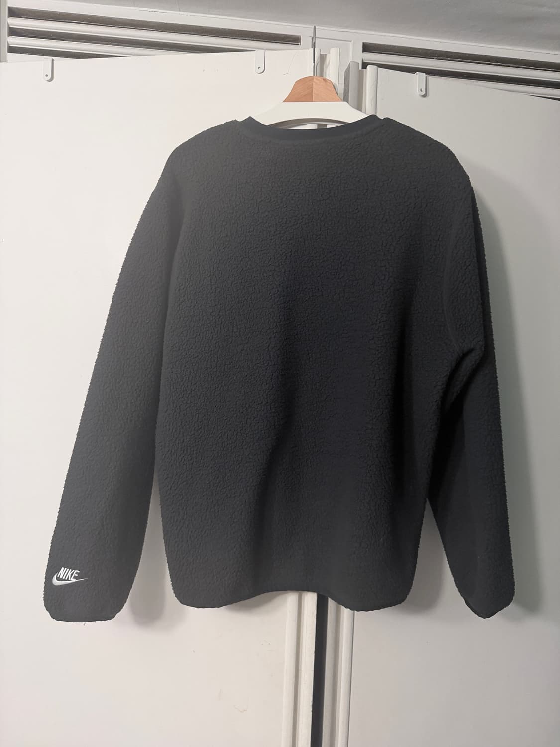 나이키 뽀글이 플리스 맨투맨 블랙 L 상품이미지2