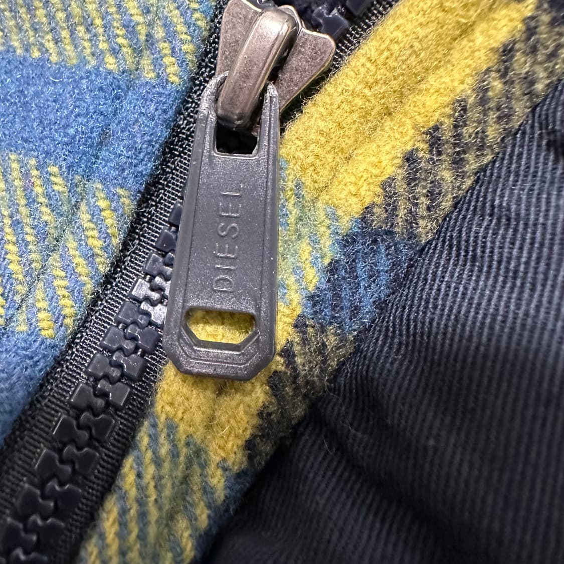 [DIESEL] 디젤 아카이브 체크 쉐르파 자켓 상품이미지5