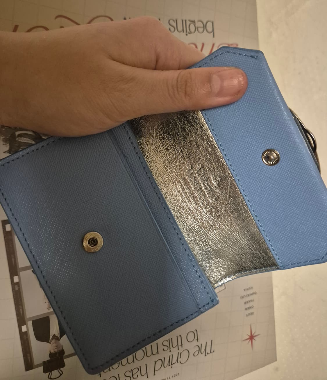 비비안웨스트우드 지갑 상태최상급처 상품이미지2