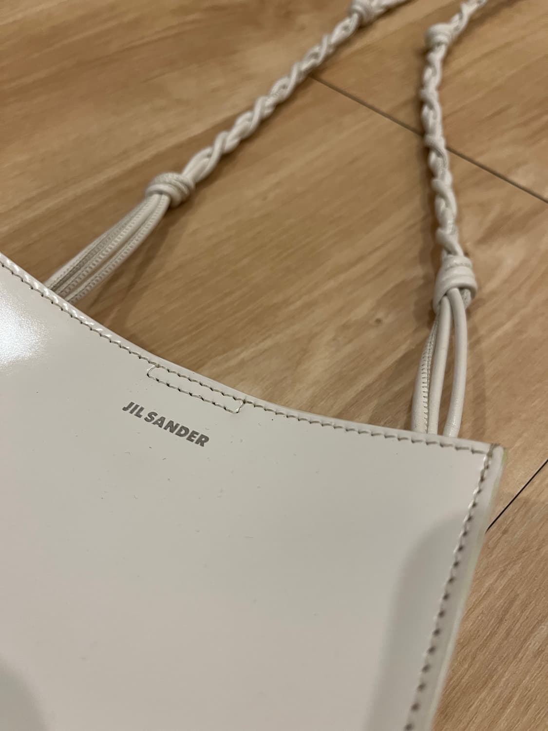 JIL SANDER 질샌더 레더 탱글백 화이트 상품이미지4
