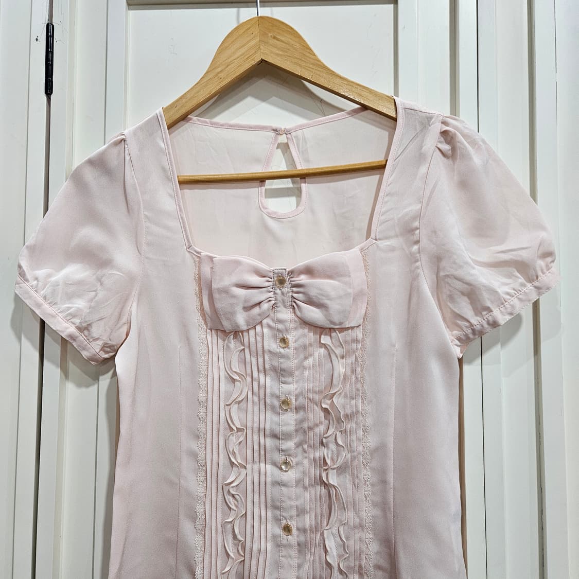 리본 프릴 블라우스 상품이미지3