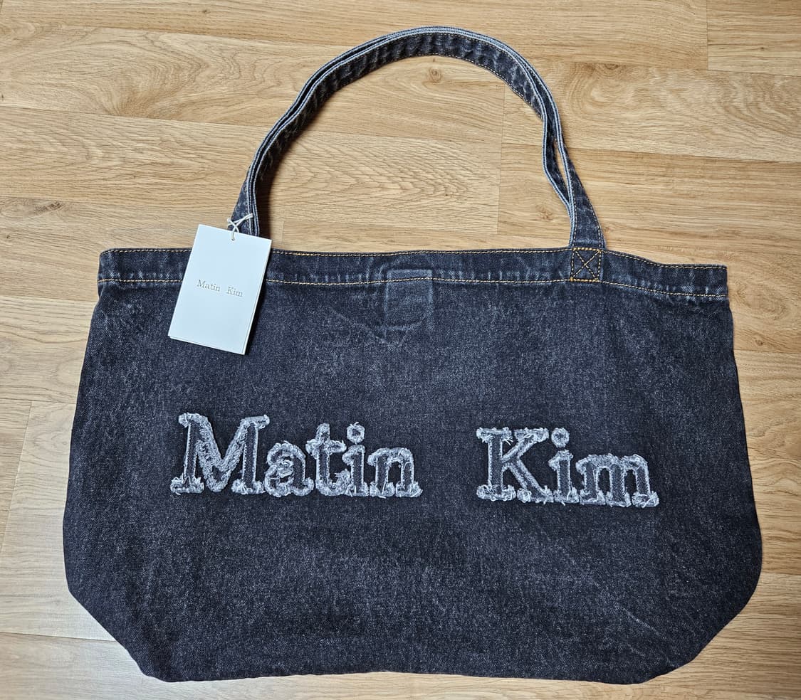 마뗑킴 워싱 데님 토트백 블랙 상품이미지1