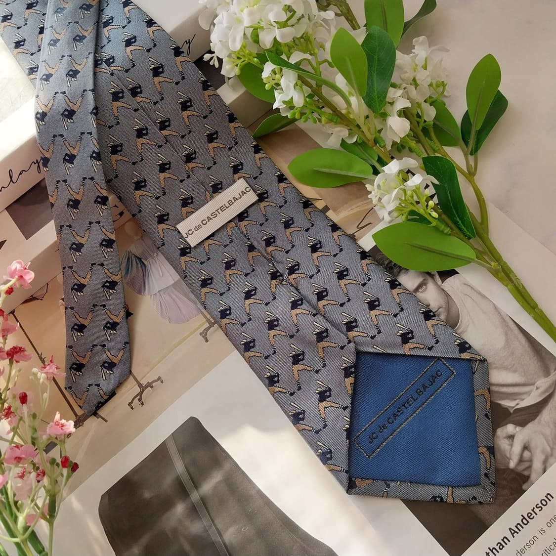 까스텔바작 실크 야구 타자 패턴 넥타이 9.9cm A등급 K1733
 상품이미지5