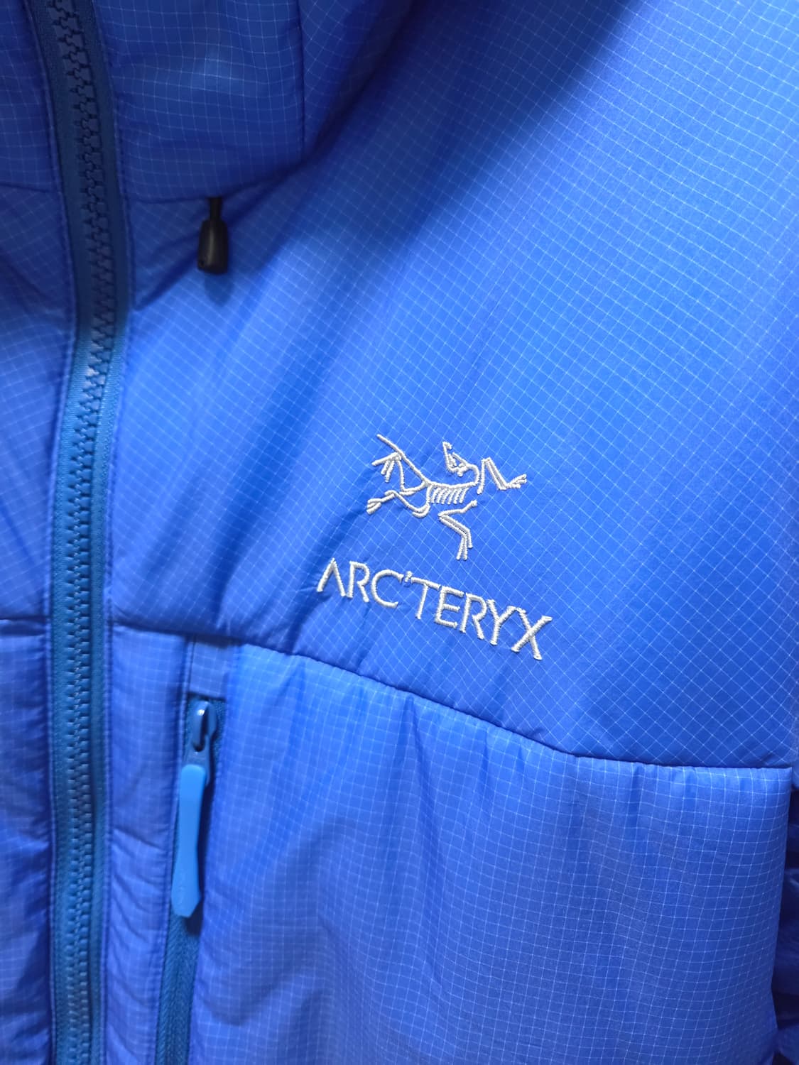 아크테릭스 누클리아이sv 신형 바이탈리티 M 상품이미지2