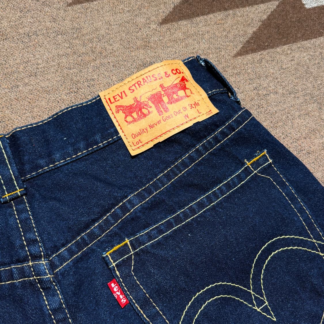 리바이스 00s 아이코닉 버뮤다 데님 쇼츠 34 상품이미지5