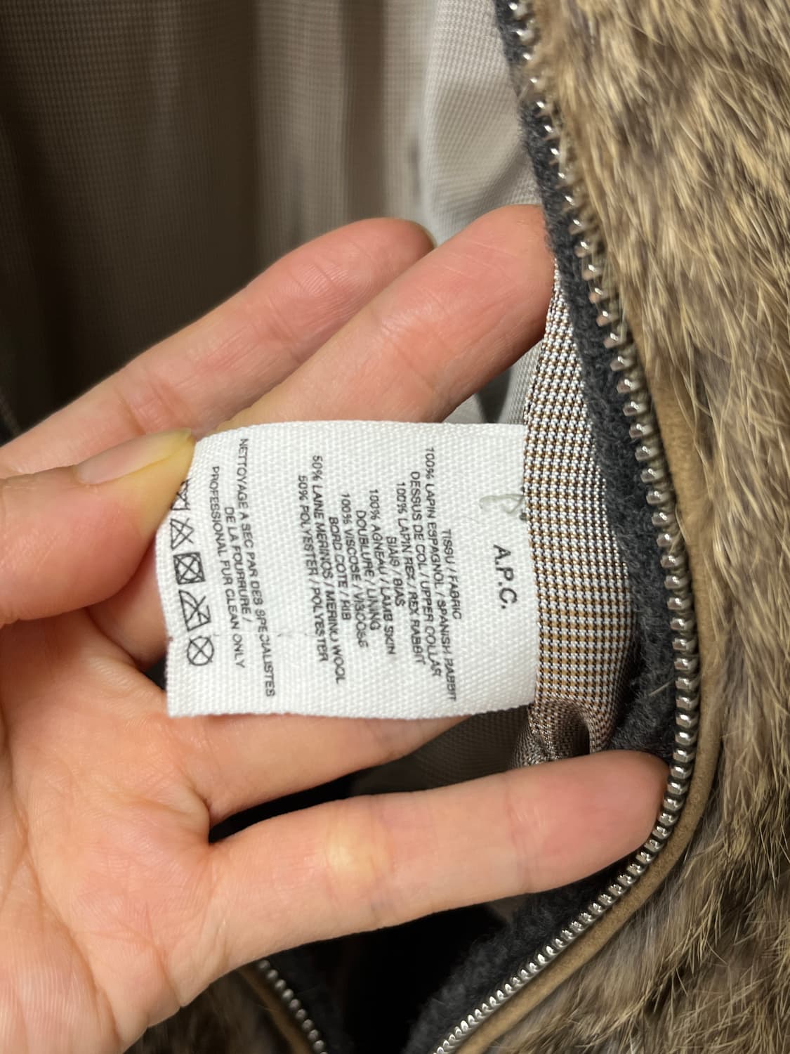 A.P.C. 토끼털 퍼 자켓 38 상품이미지4