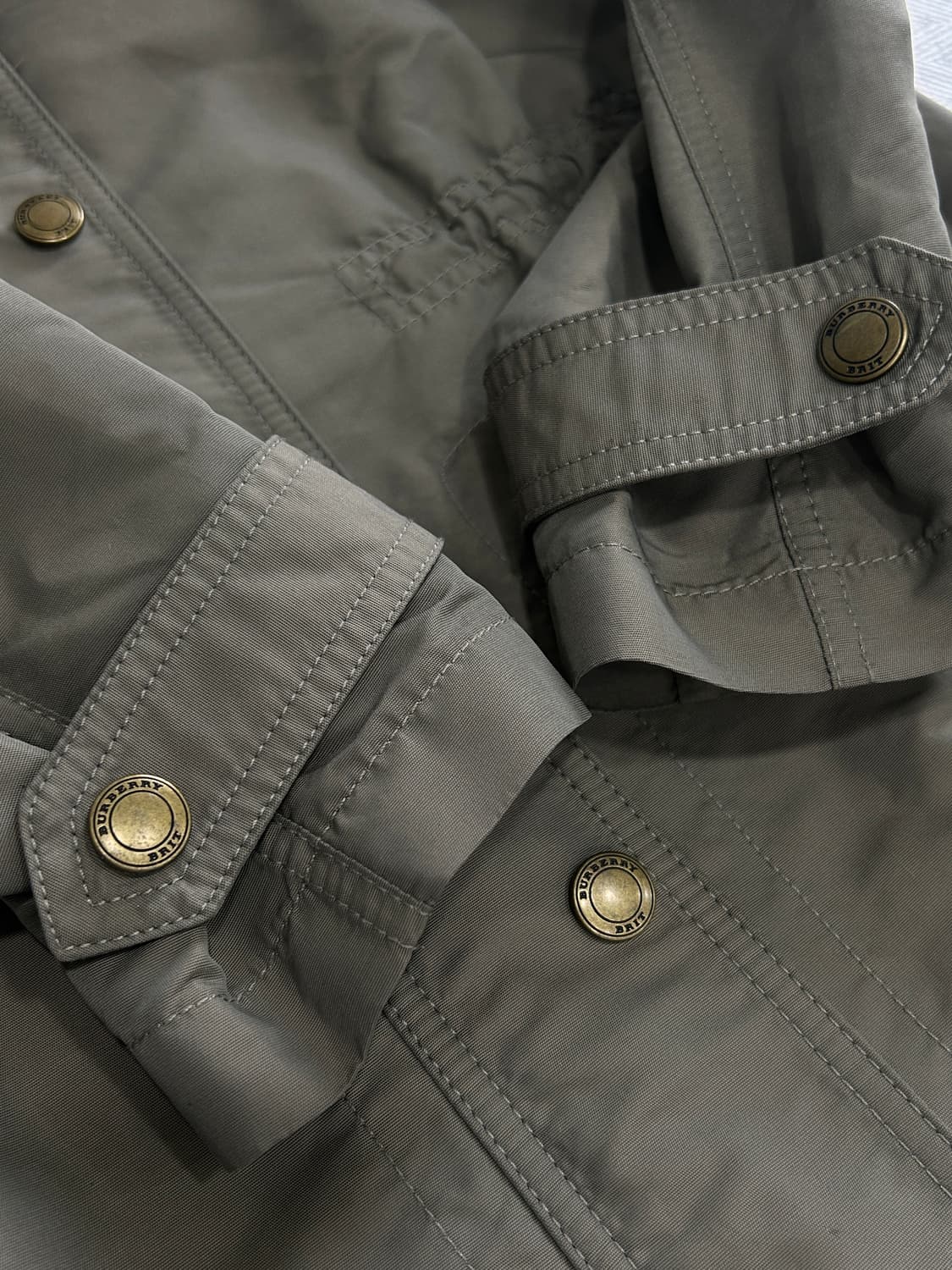 버버리 브릿 후드 야상 바람막이 자켓 S 카키 상품이미지5