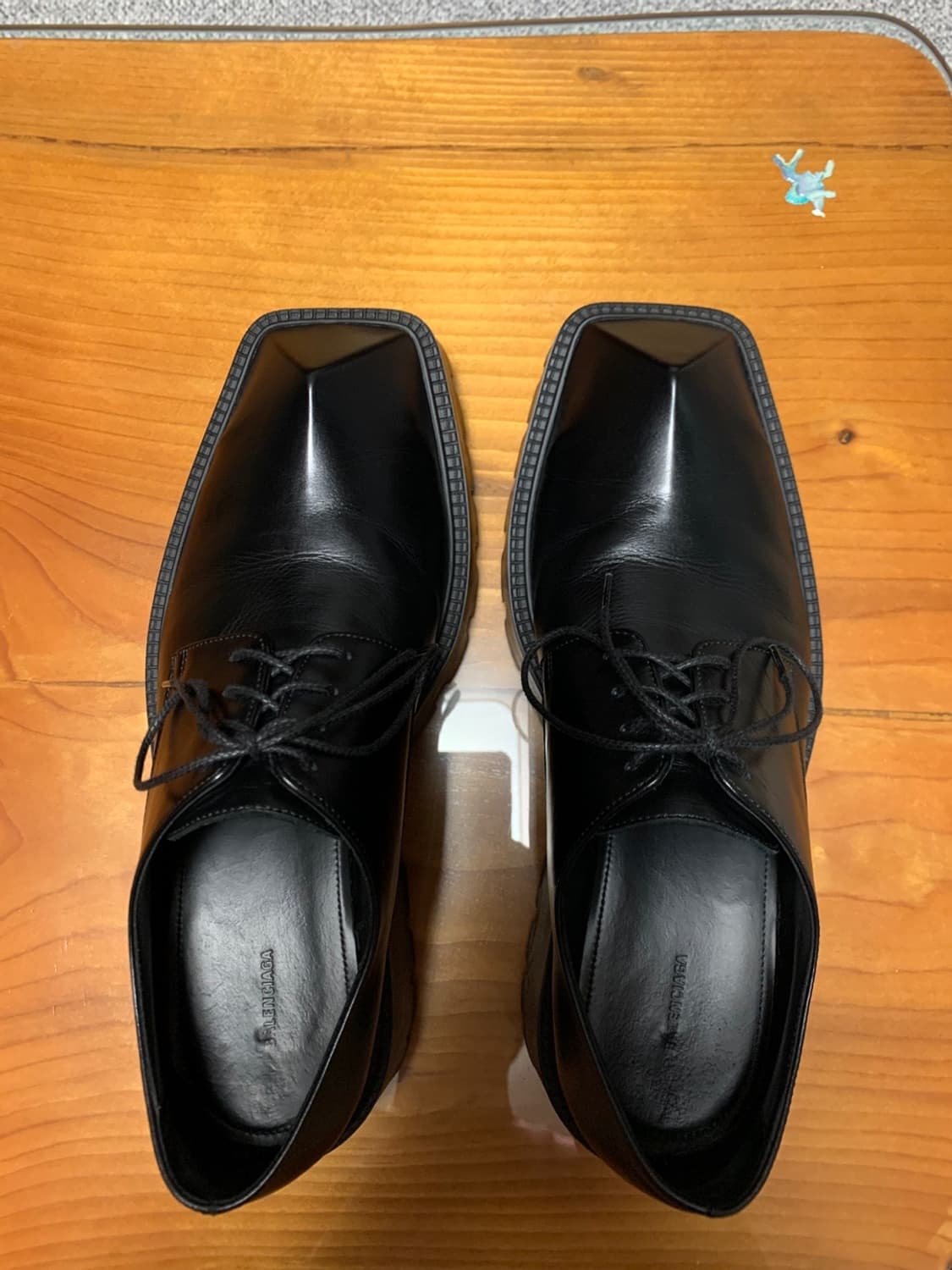 발렌시아가 라이노 더비 42사이즈 상품이미지2