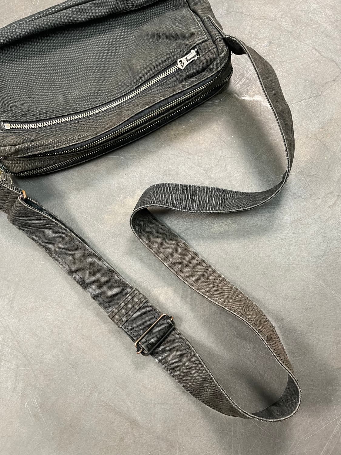 요시다 포터 스모키 숄더백 상품이미지7