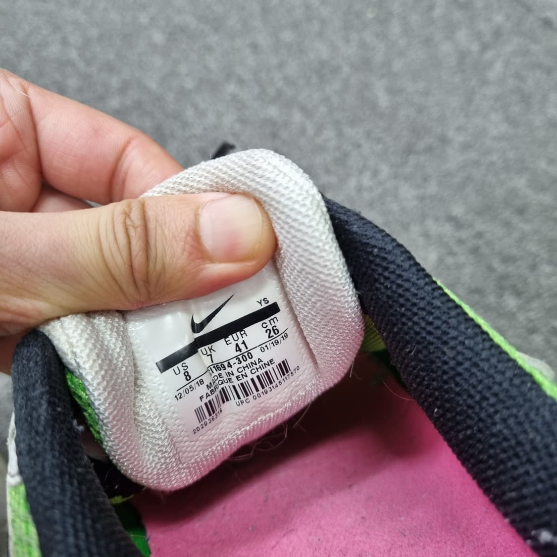 나이키 줌 보메로 5 일렉트릭 그린 상품이미지7