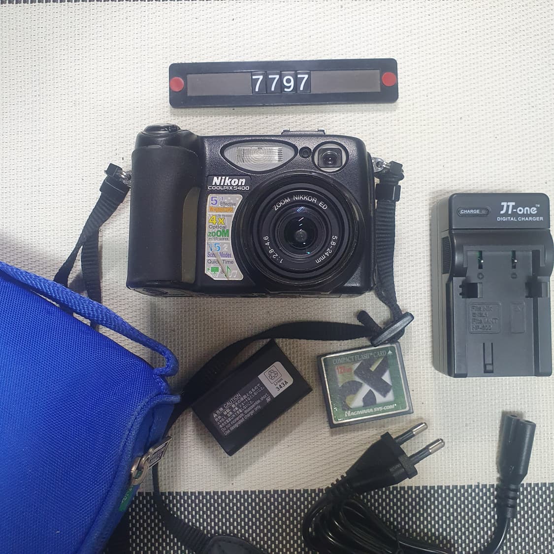 니콘 쿨픽스 5400 디지털카메라 파우치포함 상품이미지1