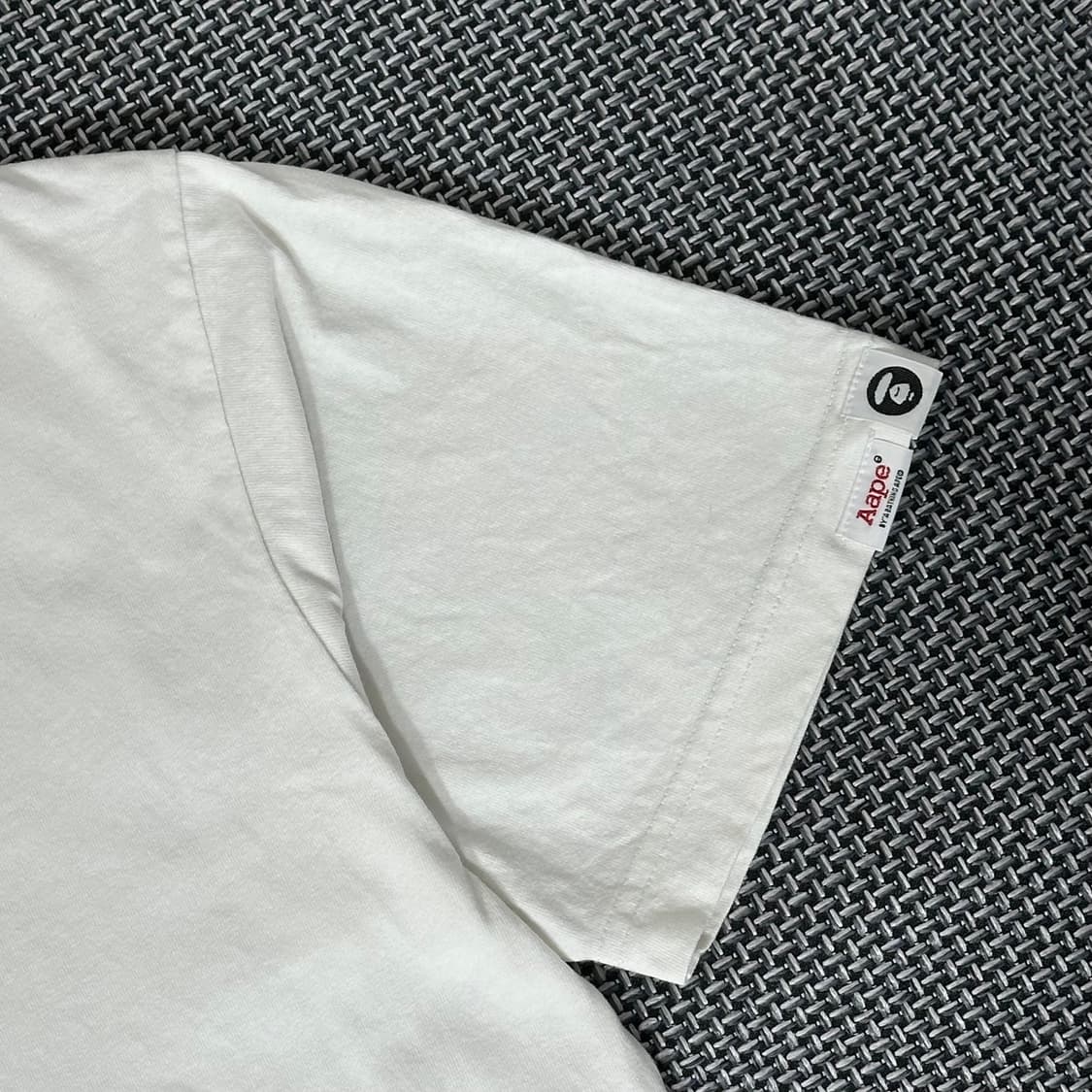 BAPE 베이프 반팔 티셔츠 (M) 상품이미지4