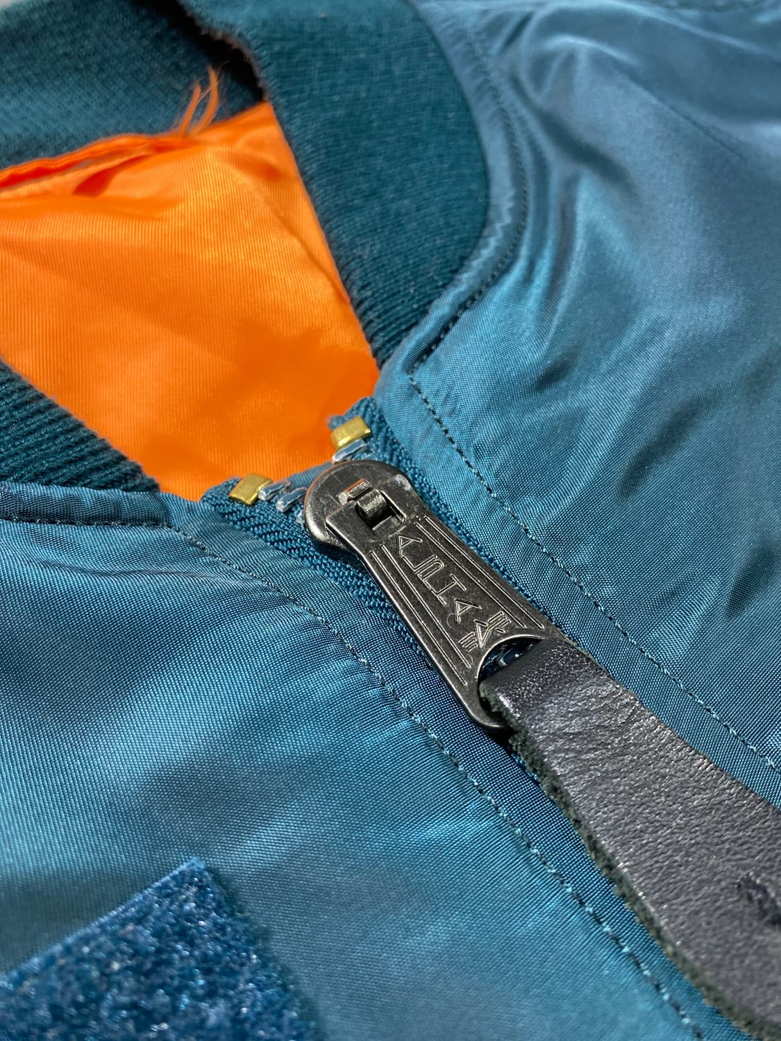 [XS] 알파인더스트리 슬림핏 리버서블 MA-1 플라이트 자켓 상품이미지4