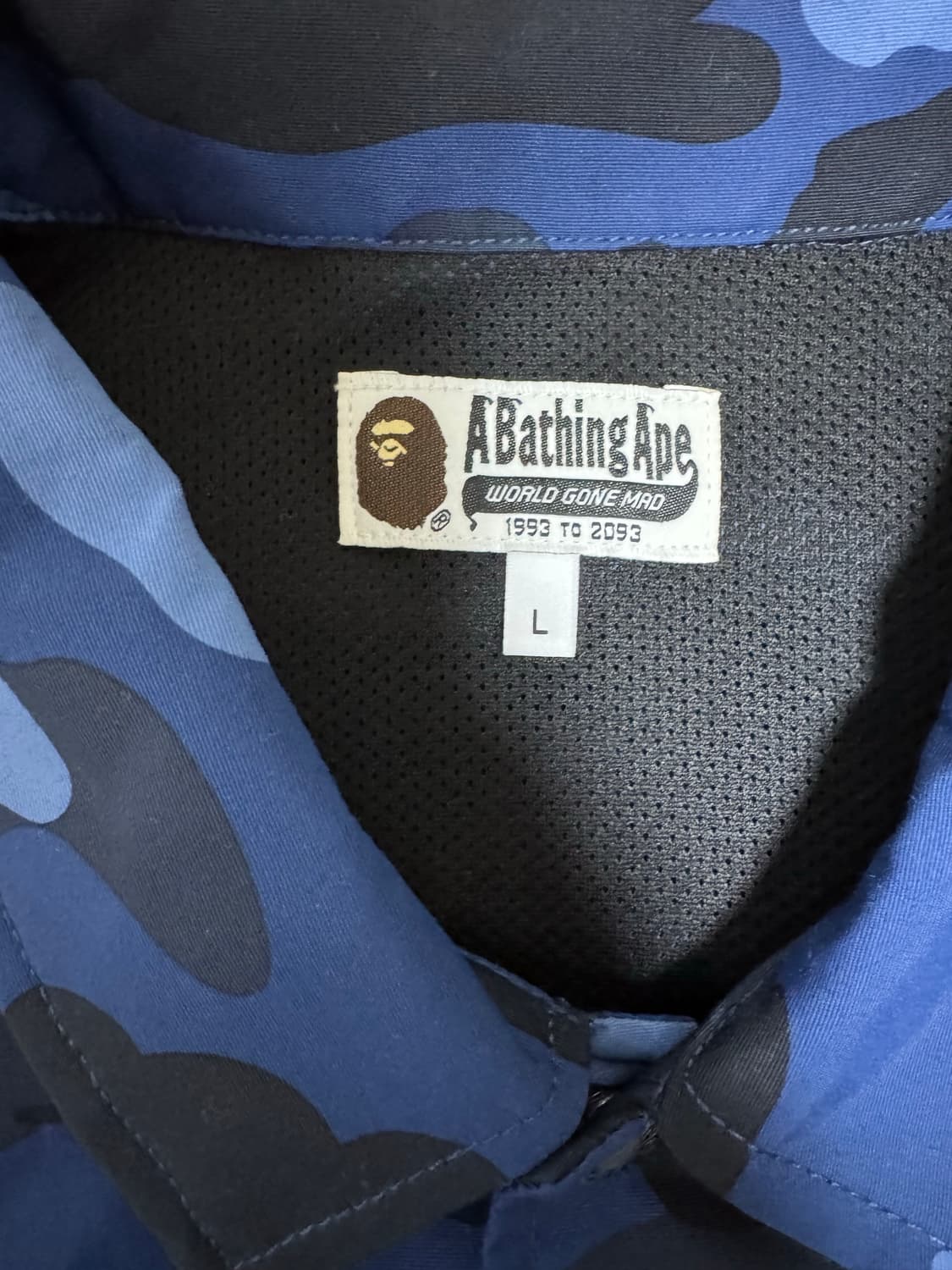 A BATHING APE (BAPE) 베이프 블루 카모 코치 자켓 / L 상품이미지3