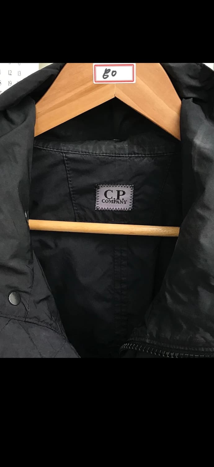 Cp컴퍼니 고글자켓 핀매합니다 상품이미지2