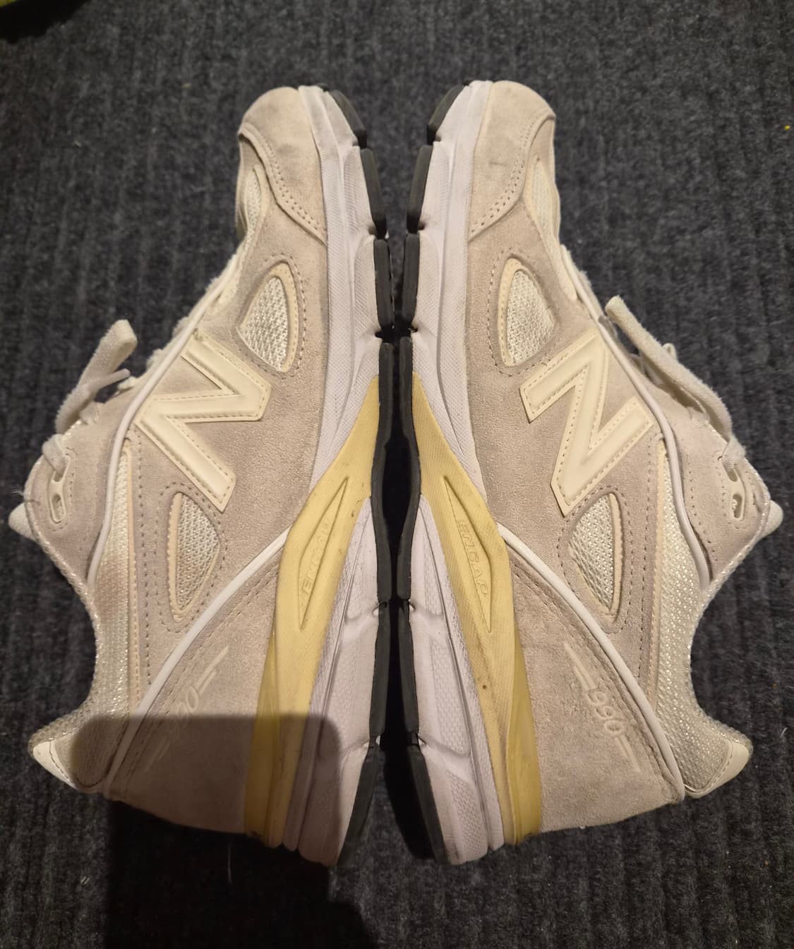 뉴발란스 x 스투시 990v4 메이드 인 USA 크림 상품이미지7