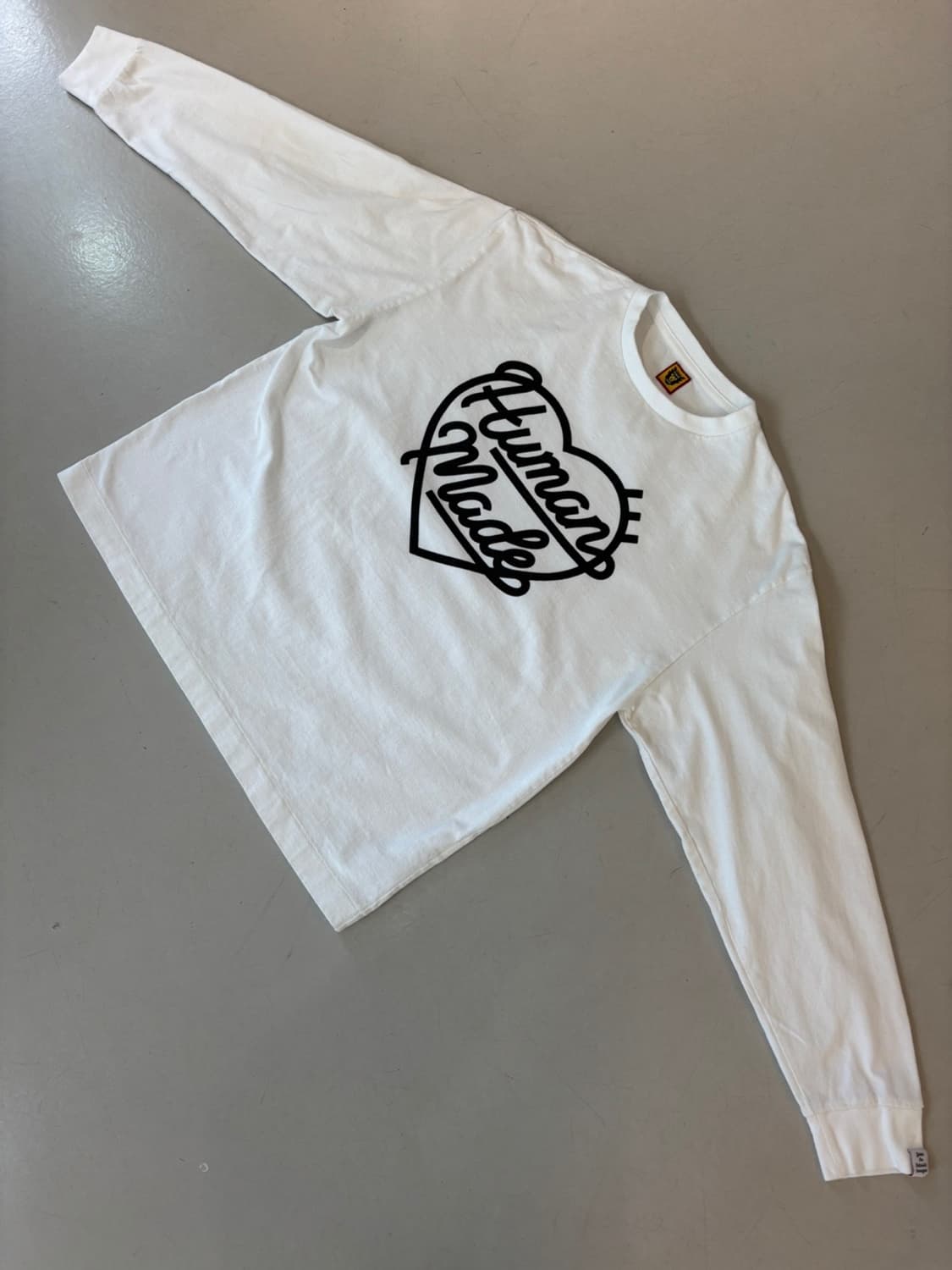 Vintage Human Made Round T 상품이미지3