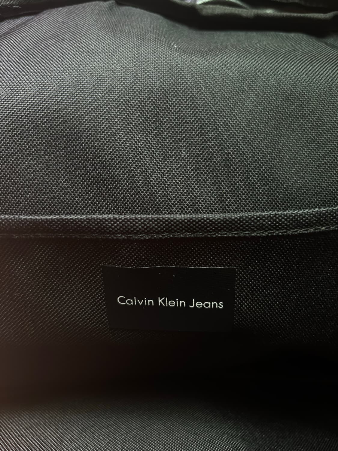 캘빈클라인 진(Calvin Klein Jeans) 블랙 백팩 상품이미지3