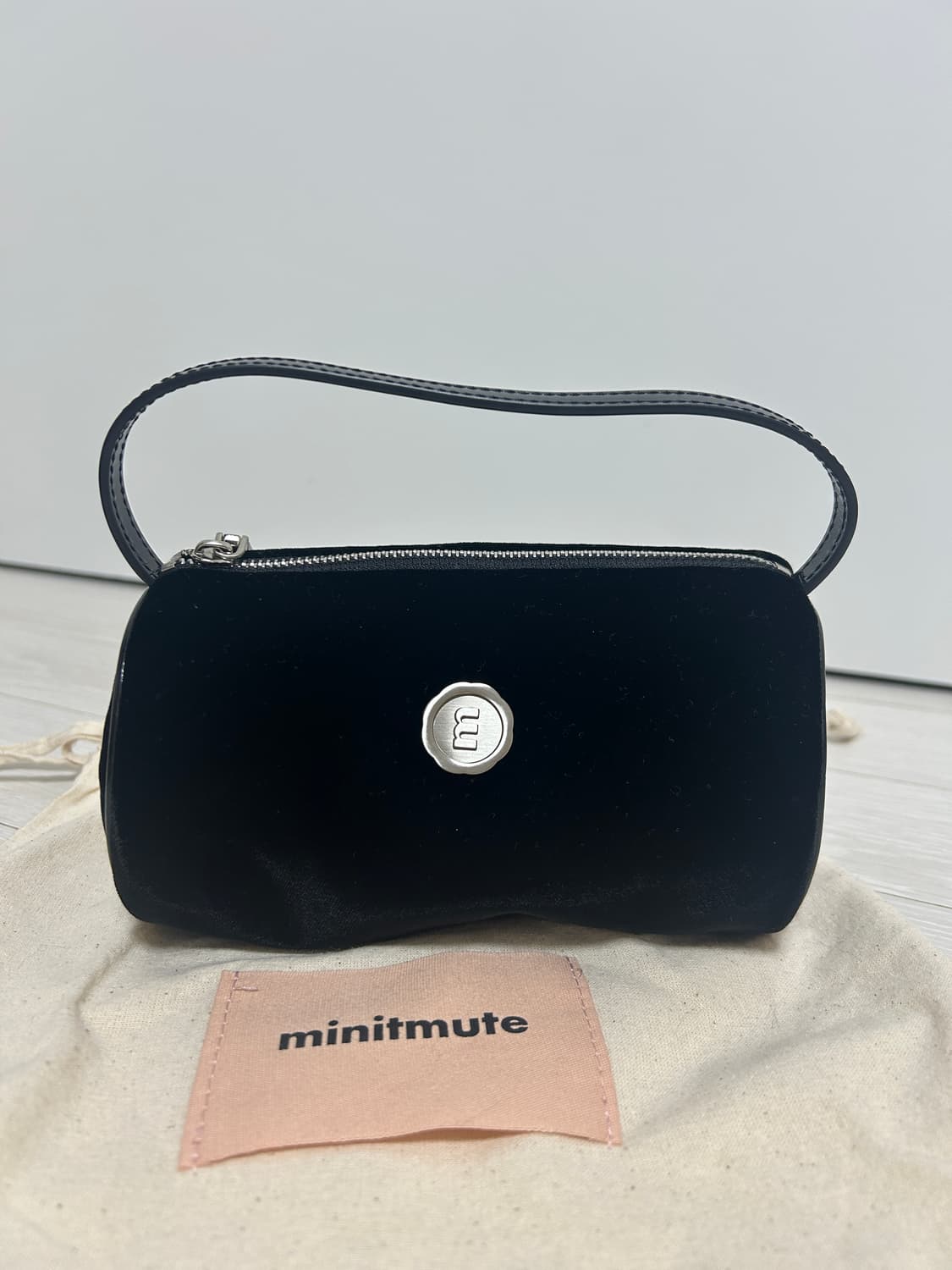 미닛뮤트 클로써클 블랙벨 상품이미지1