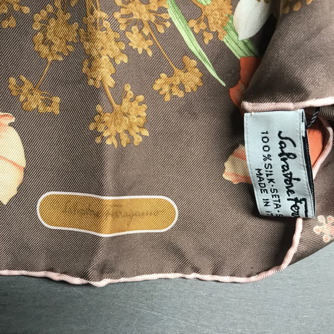 패레가모 실크 스카프 상품이미지5