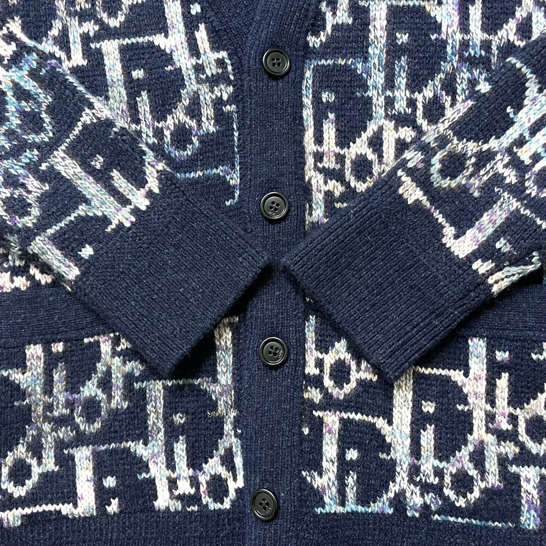 [S+급/정품] 디올 오블리크 자카드 가디건 블루 상품이미지5