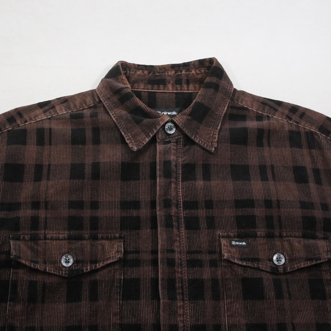 (착용컷) airwalk 체크 코듀로이 집업 자켓 (남성용 100) 상품이미지4