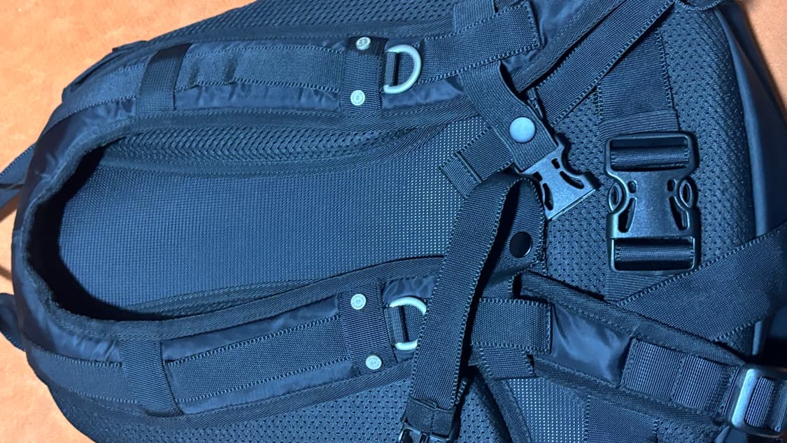 ADSB 앤더슨벨 유니섹스 테크니컬 스몰 베를린 백팩 상품이미지3