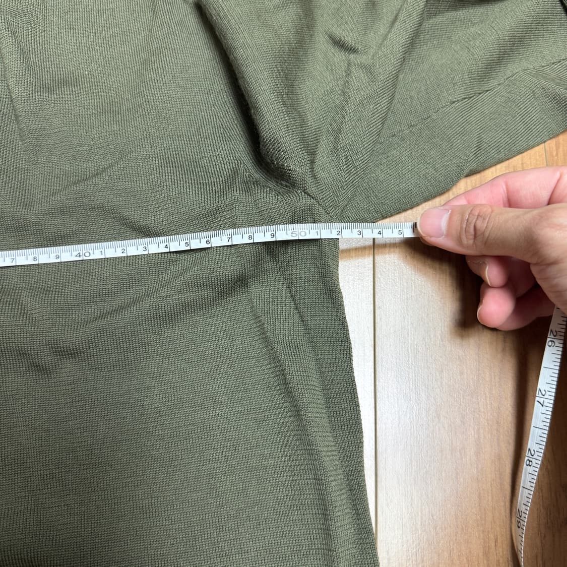 긴팔 니트 스웨터 카키색 s사이즈 상품이미지5